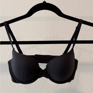 SKIMS Elegant Black Bra